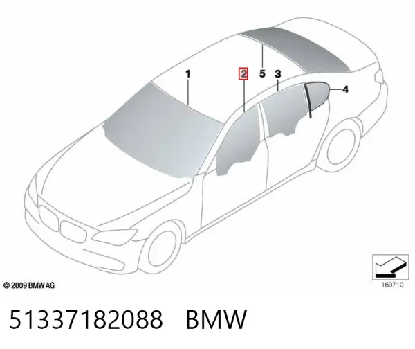 Стекло двери передней правой 51337182088 BMW