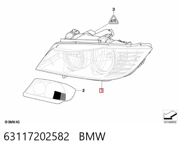 Правая фара 63117202582 BMW