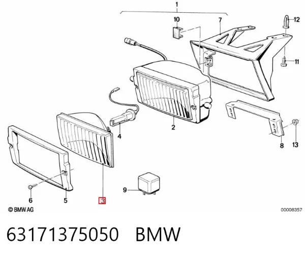 Стекло фары противотуманной правой 63171375050 BMW