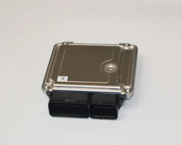 Блок управления двигателем 03L906018CH VAG