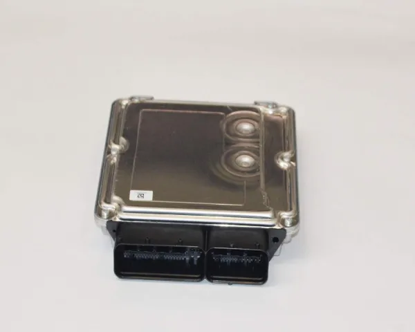 Блок управления двигателем 03L906022RD VAG
