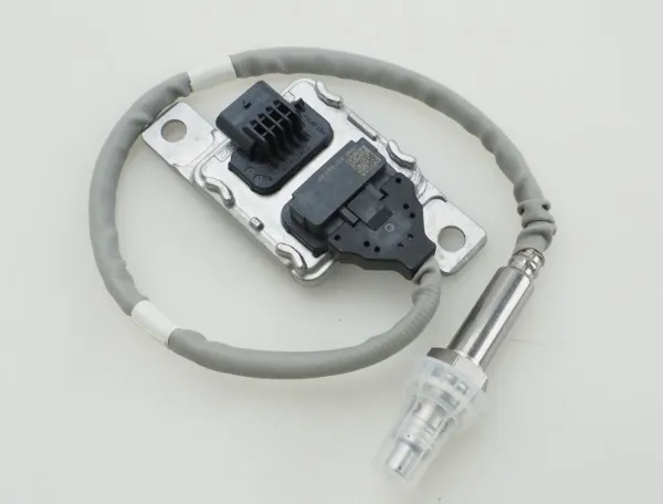 Датчик оксидов азота NOX 04L907807CF VAG