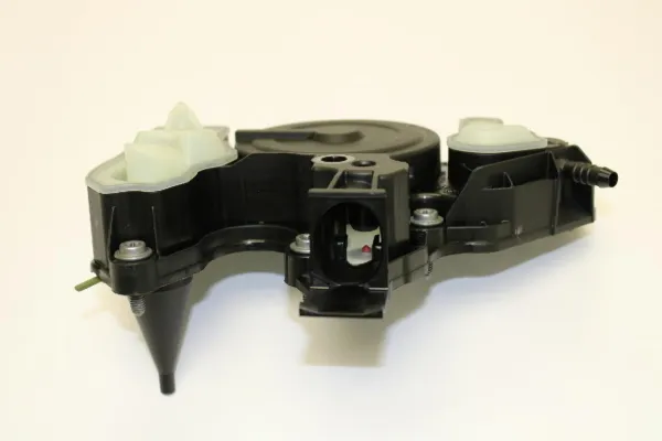 Маслоотделитель картерных газов 06K103495BL VAG