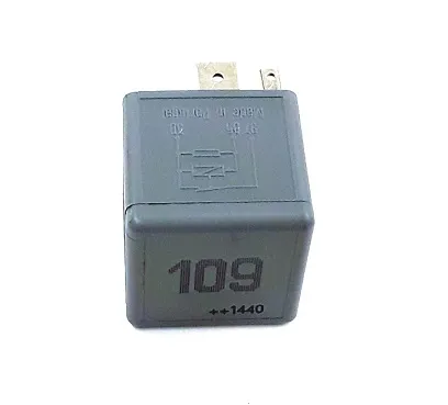 Реле бензонасоса 1J0906381A VAG