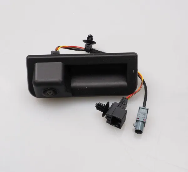 Кнопка привода замка багажника 2GM827566 VAG