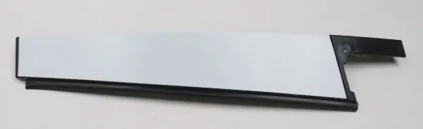 Накладка двери задней левой вертикальная 3G0839901T041 VAG