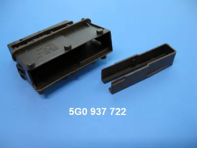 Разъем (фишка) генератора VAG 5G0937722