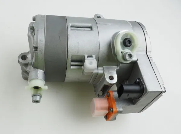 Компрессор кондиционера 5QE816803H VAG