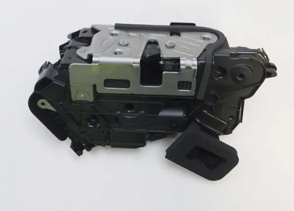 Замок водительской двери 5TB837015E VAG