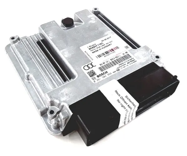 Блок управления двигателем 8K5907115C VAG