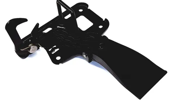 Стояк-крюк замка капота 8T0823480 VAG