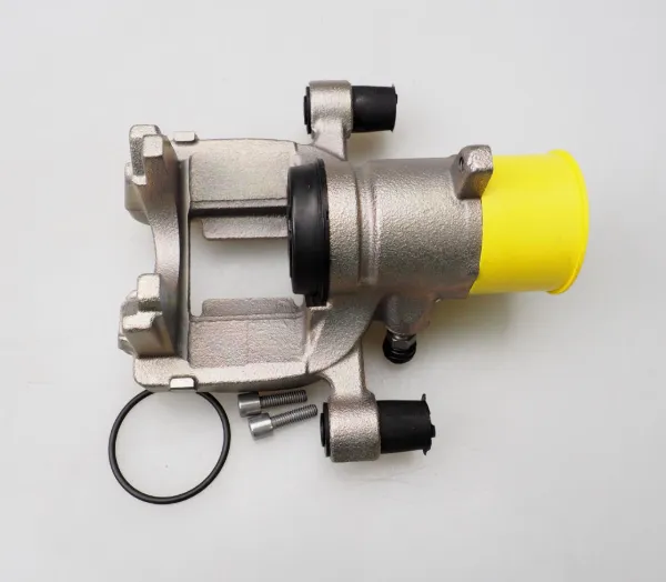 Суппорт задний правый 8V0615424DX VAG