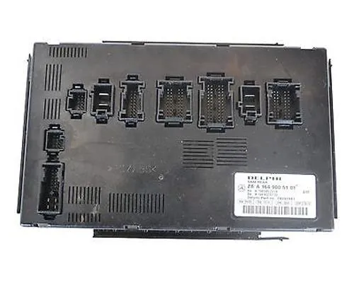 Блок управления сигналами SAM 284B10368R Renault (RVI)