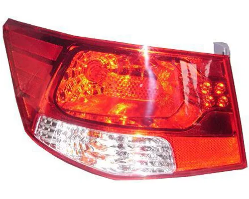 Фонарь задний левый внешний BCKC51160 Mazda