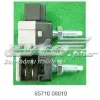 Датчик стоп сигнала 8571008010 Ssang Yong