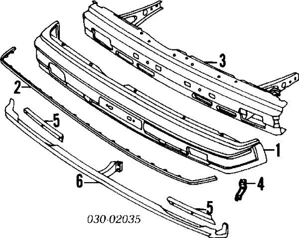 Передний бампер 6202036A00 Nissan/Infiniti