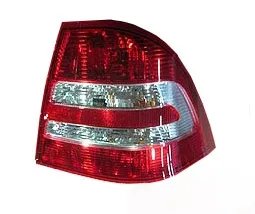 Задний фонарь 1017015740 Geely