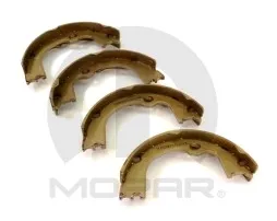 Колодки ручника 68001472AB Chrysler
