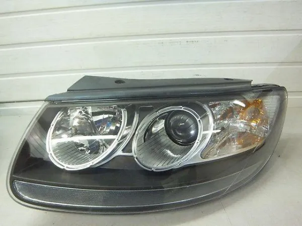 Левая фара 921012B120 Hyundai/Kia