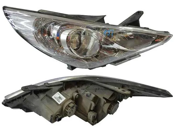 Правая фара 921023S060 Hyundai/Kia