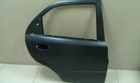 Дверь задняя правая 96585402 Opel