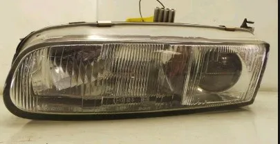 Левая фара 8BC651040B Mazda