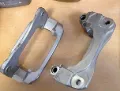 Скоба заднего суппорта MITSUBISHI MR510549