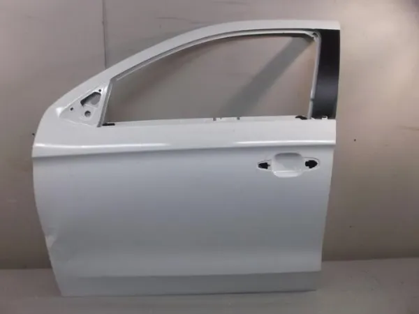 Дверь передняя правая Citroen C-Elysee 