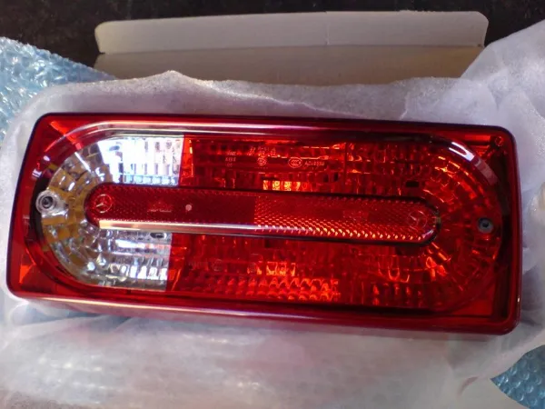 Задний фонарь Mercedes G W463