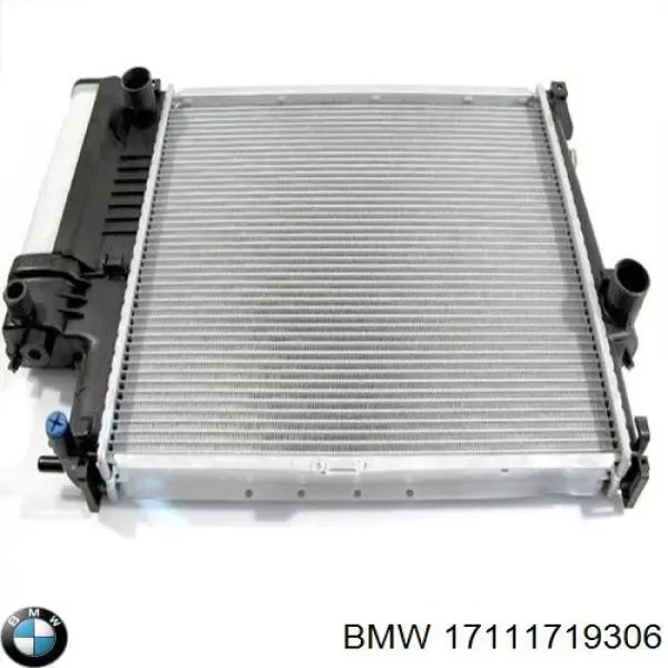 1711.1.719.306 BMW Радиатор охлаждения двигателя