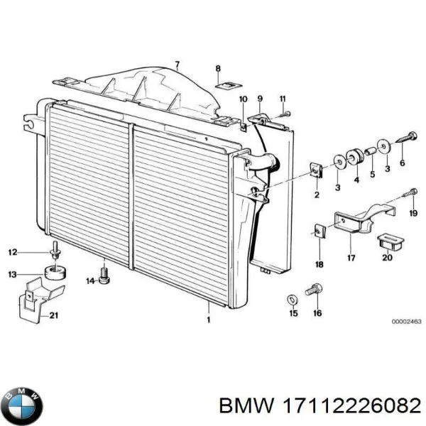 Радиатор 17112226082 BMW