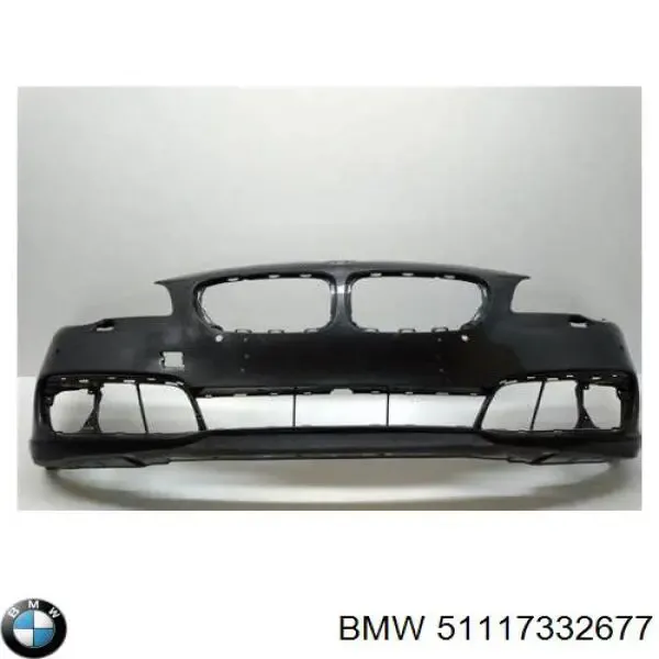 Передний бампер 51117332677 BMW