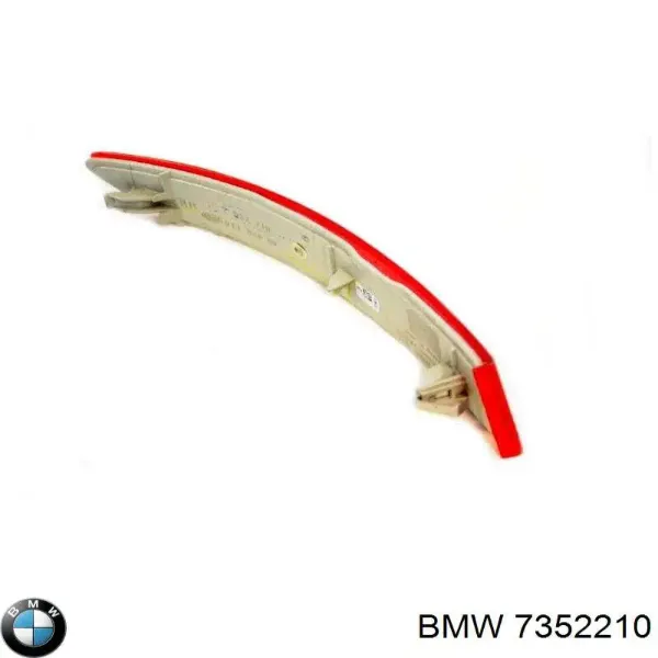 Правый катафот заднего бампера 7352210 BMW