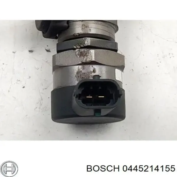 Распределитель топлива (рампа) 0445214155 Nissan/Infiniti