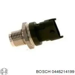 Распределитель топлива (рампа) 0445214199 Bosch
