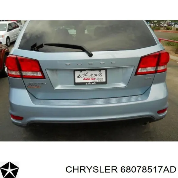 Фонарь задний левый внутренний 68078517AD Chrysler