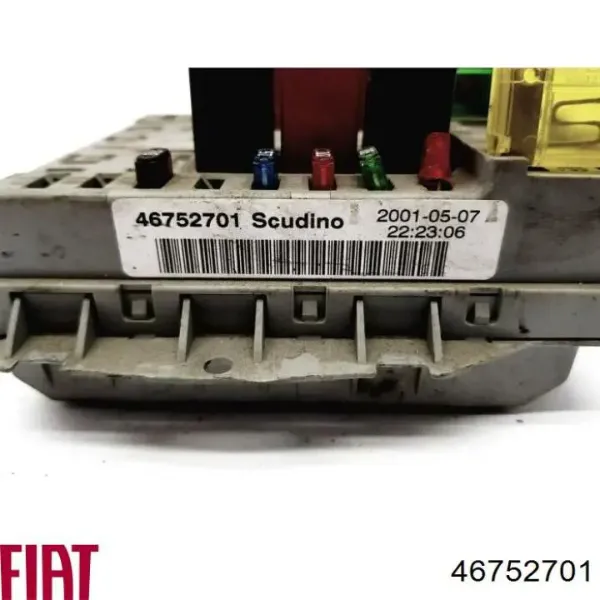 Блок предохранителей 46752701 Fiat/Alfa/Lancia