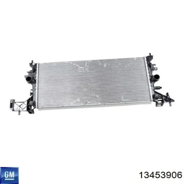 Радиатор охлаждения General Motors 13453906