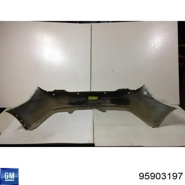 Задний бампер 95903197 General Motors