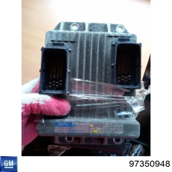 Блок управления двигателем 97350948 General Motors