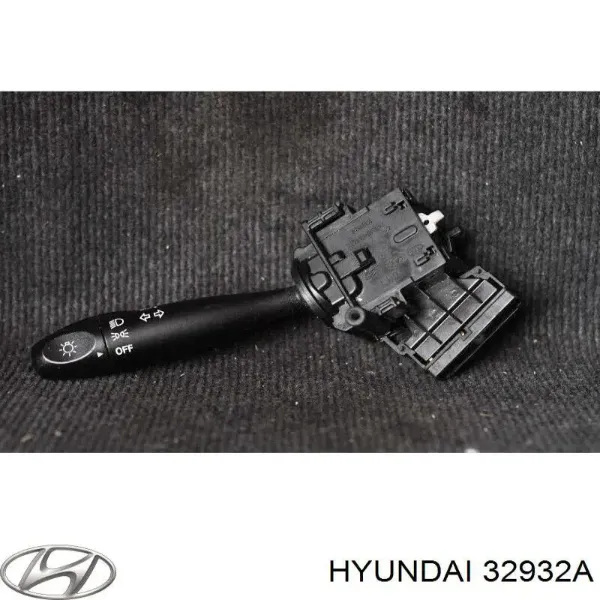 Переключатель света фар на "торпедо" 32932A Hyundai/Kia