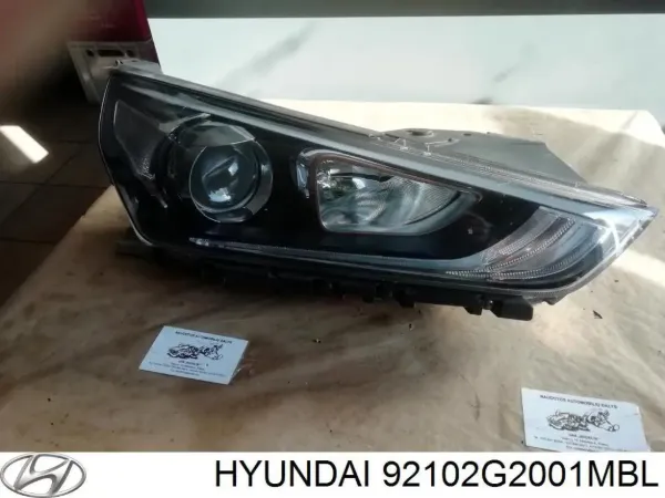Правая фара 92102G2001MBL Hyundai/Kia