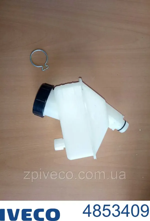 Главный цилиндр сцепления 4853409 Iveco