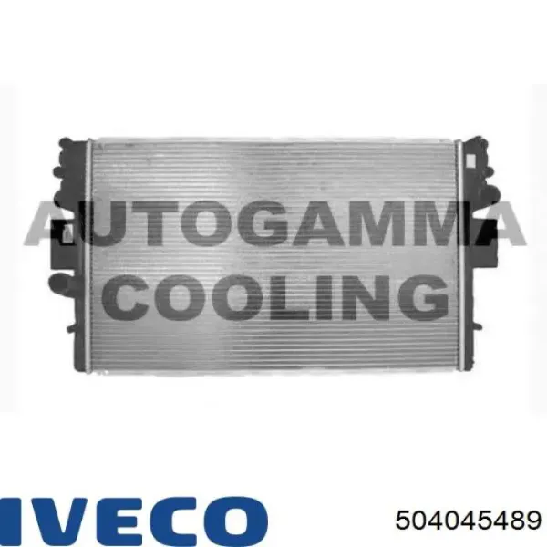 Радиатор 504045489 Iveco