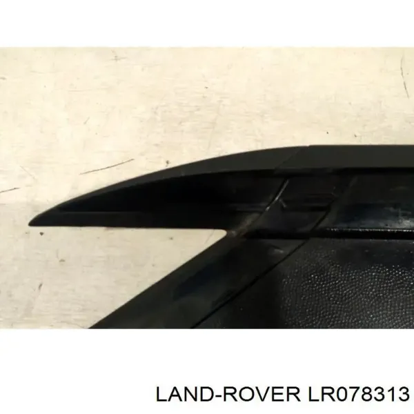 Накладка стойки кузова внешняя задняя правая LR056345 Land Rover