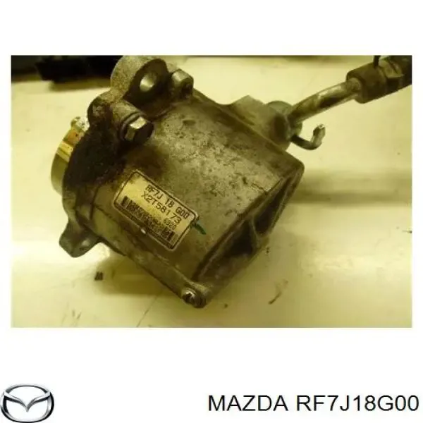 RF7J18G00 Mazda Насос вакуумный