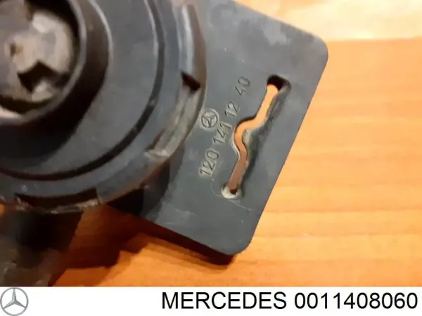  Регулятор холостого хода Mercedes E 