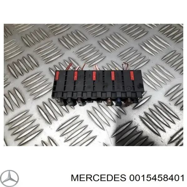 Купить A0015458401 Mercedes Монжатный блок реле