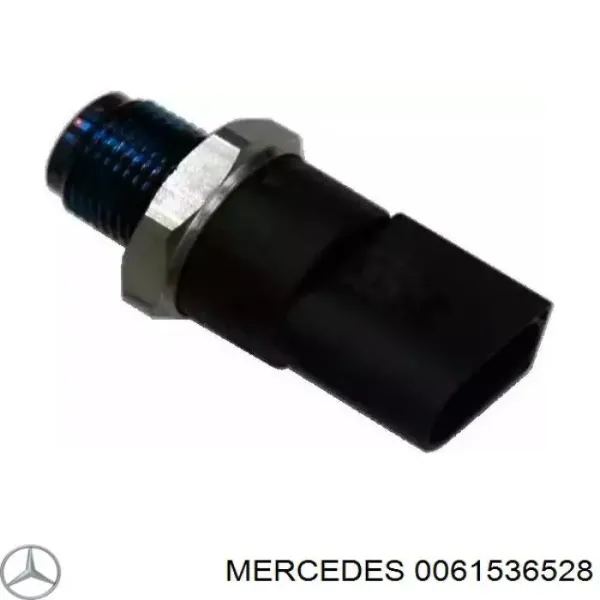 Датчик давления топлива 0061536528 Mercedes