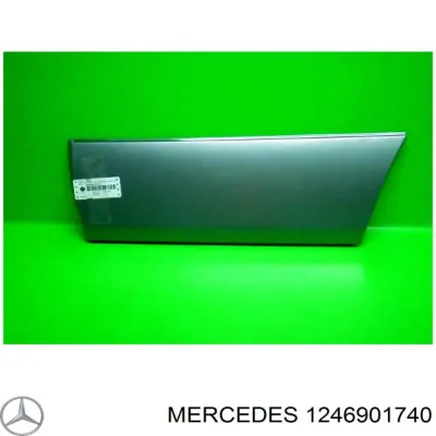 Накладка двери задней левой MERCEDES 1246901740